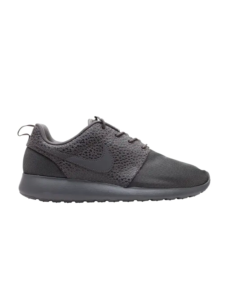 Кроссовки Nike Rosherun Premium 'Safari' — изображение 1 из 1, серый