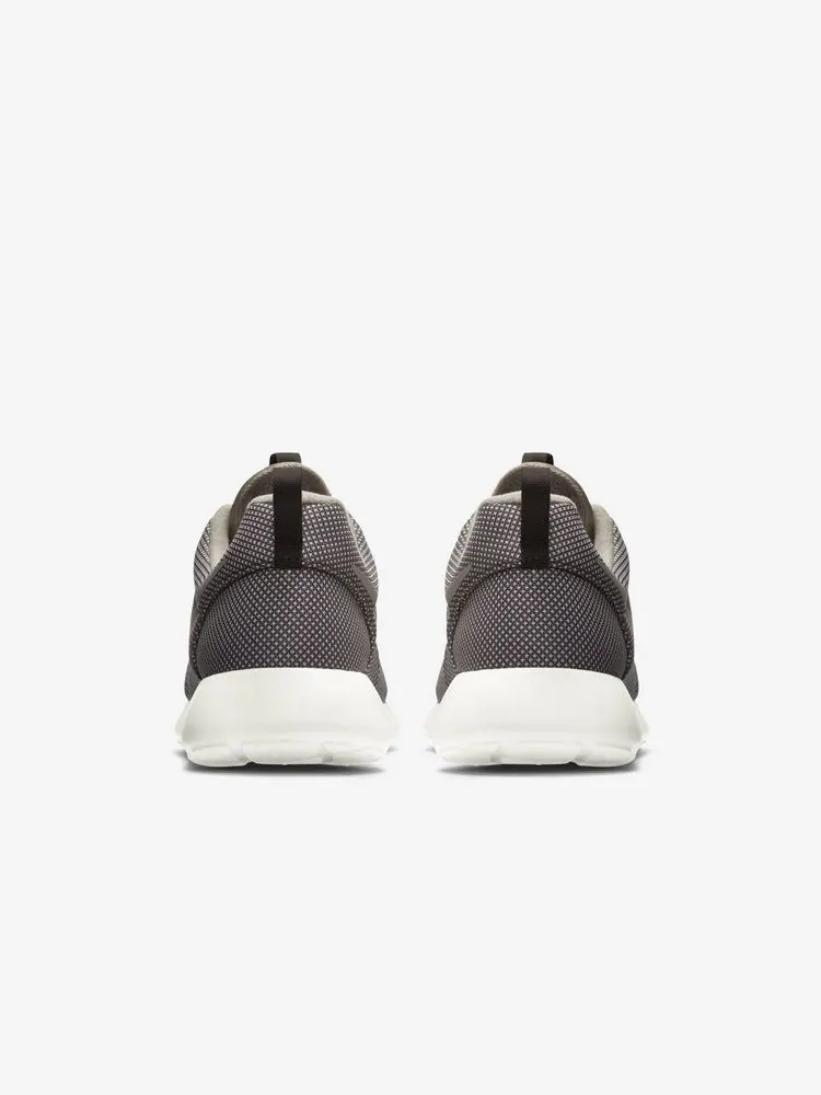 Кроссовки Nike Roshe One Premium — изображение 3 из 8, коричневый