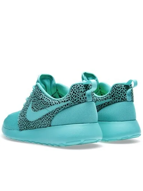 Кроссовки Nike Rosherun Premium 'Safari' — изображение 3 из 4, зеленый