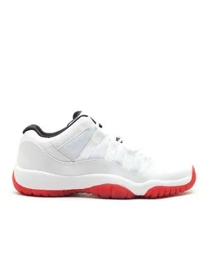 Кроссовки Air Jordan 11 Retro Low GS 'White Varsity Red' — изображение 2 из 4, белый