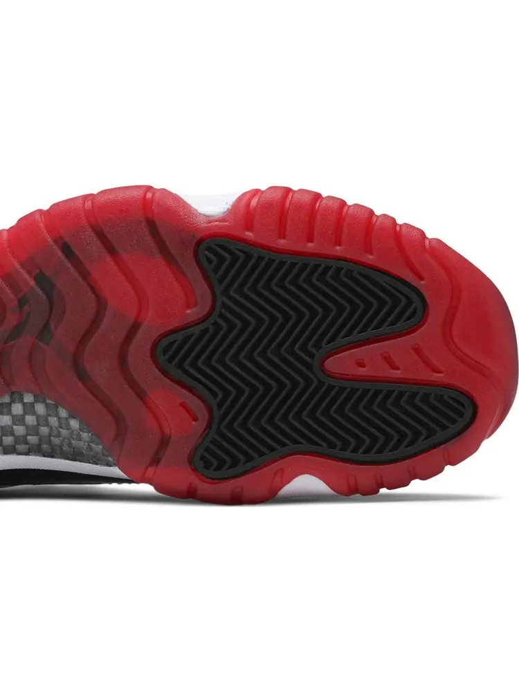 Кроссовки Air Jordan 11 Retro Low GS Concord-Bred — изображение 5 из 8, белый