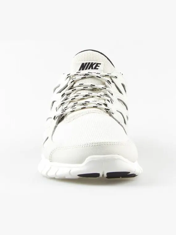 Кроссовки Nike Free Run 2 — изображение 3 из 4, серый