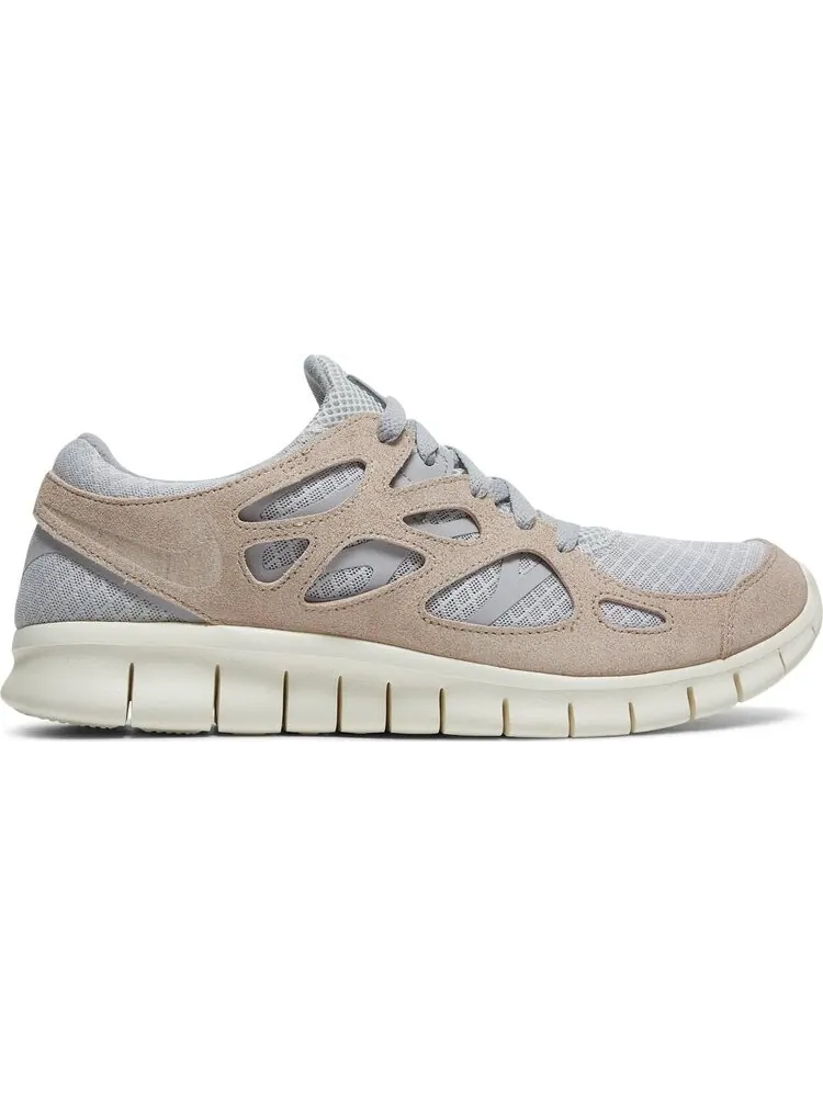 Кроссовки Nike Free Run 2 'Wolf Grey Fossil Stone' — изображение 1 из 8, серый