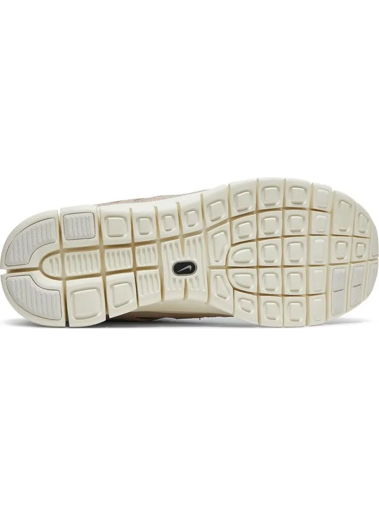 Кроссовки Nike Free Run 2 'Wolf Grey Fossil Stone' — изображение 4 из 8, серый