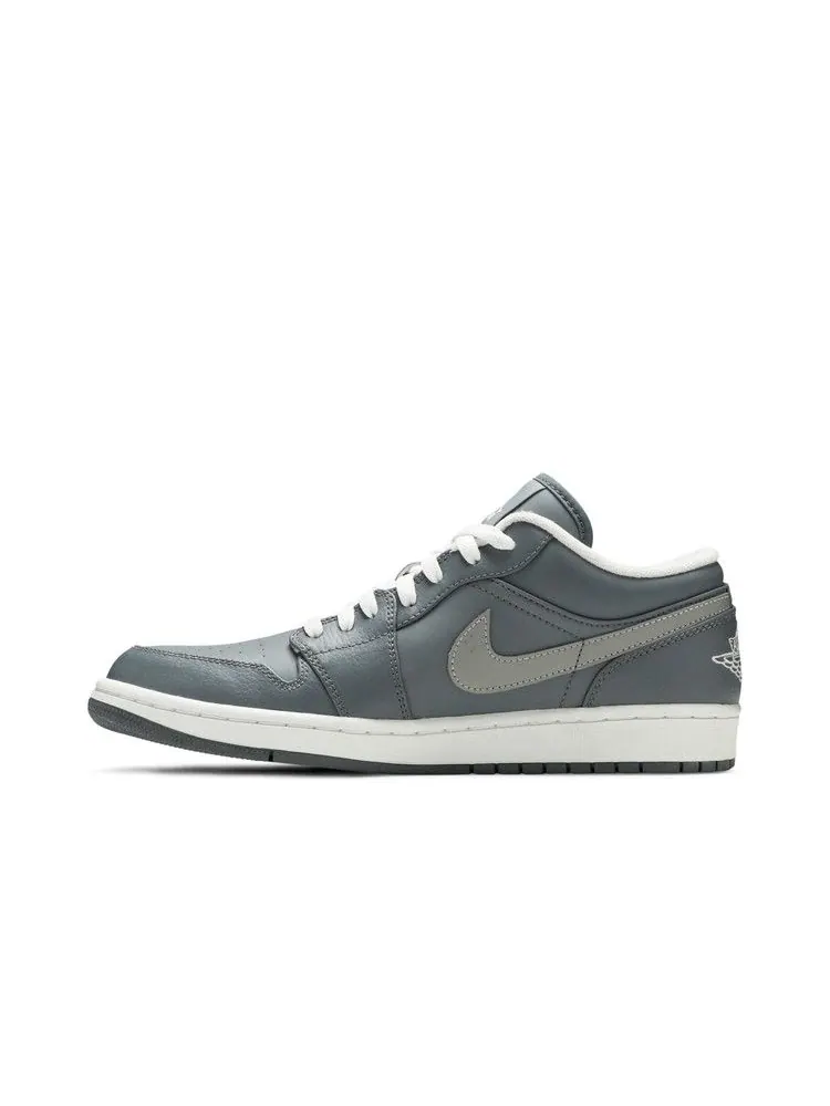 Кроссовки Air Jordan Air Jordan 1 Low 'Cool Grey' — изображение 4 из 9, серый/белый/серый