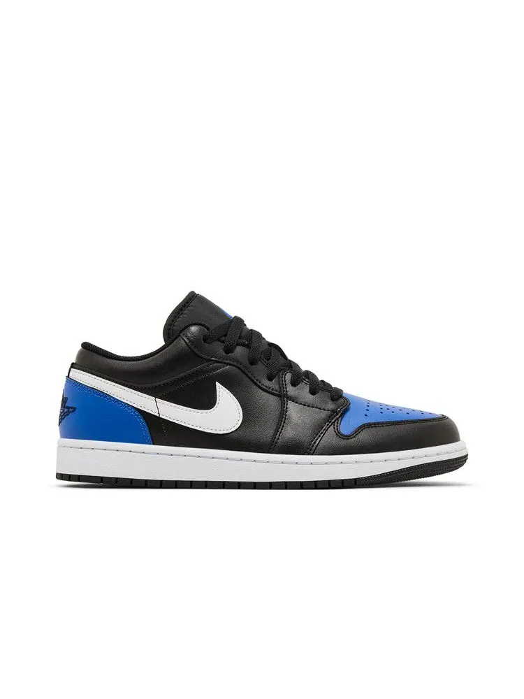 Кроссовки Air Jordan Air Jordan 1 Low 'Black Royal Toe' — изображение 2 из 9, черный/белый