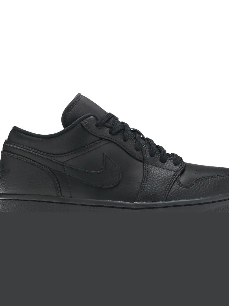 Кроссовки Air Jordan 1 Low Triple Black — изображение 2 из 8, черный