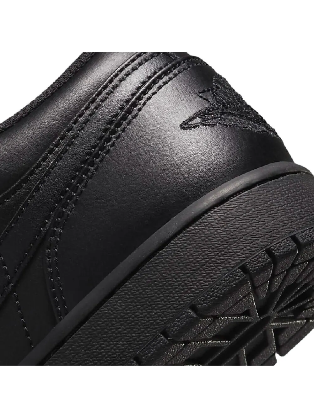 Кроссовки Air Jordan 1 Low Black — изображение 8 из 8, черный