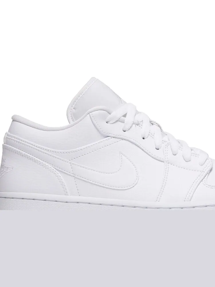 Кроссовки Air Jordan 1 Low Triple White — изображение 2 из 8, белый
