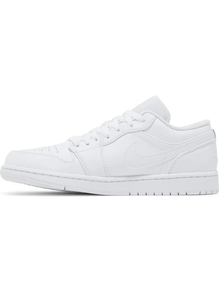 Кроссовки Air Jordan 1 Low Triple White — изображение 3 из 8, белый