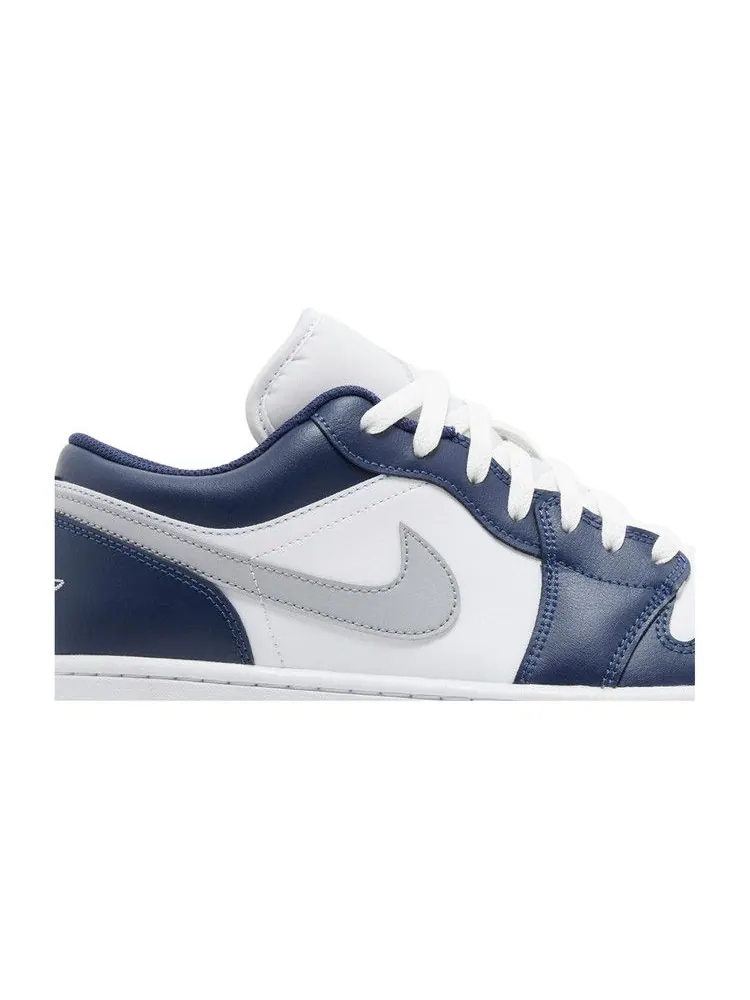 Кроссовки Air Jordan Air Jordan 1 Low 'Midnight Navy' — изображение 3 из 9, белый/серый/темно-синий