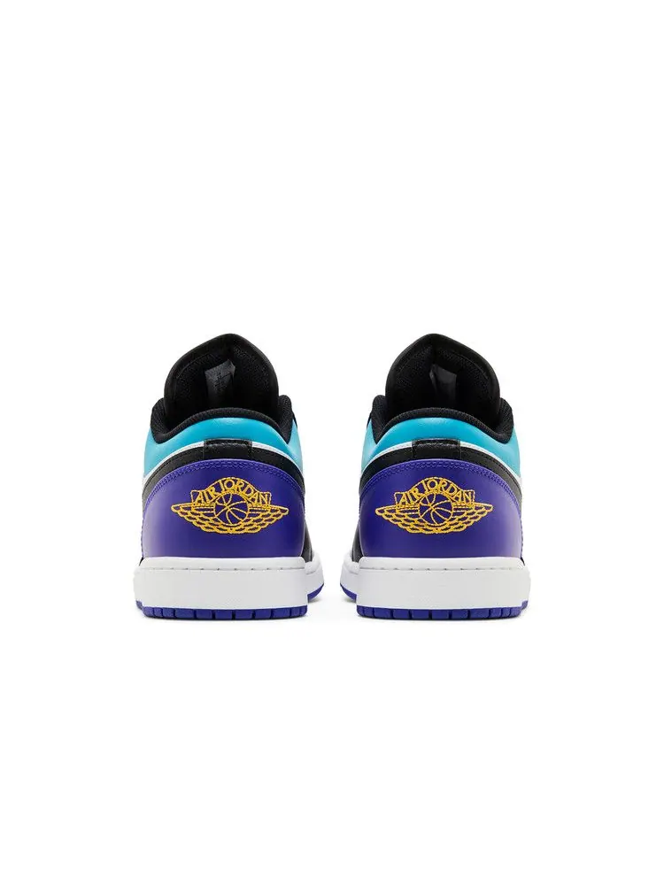 Кроссовки Air Jordan Air Jordan 1 Low 'Aqua' — изображение 7 из 9, белый/фиолетовый//черный