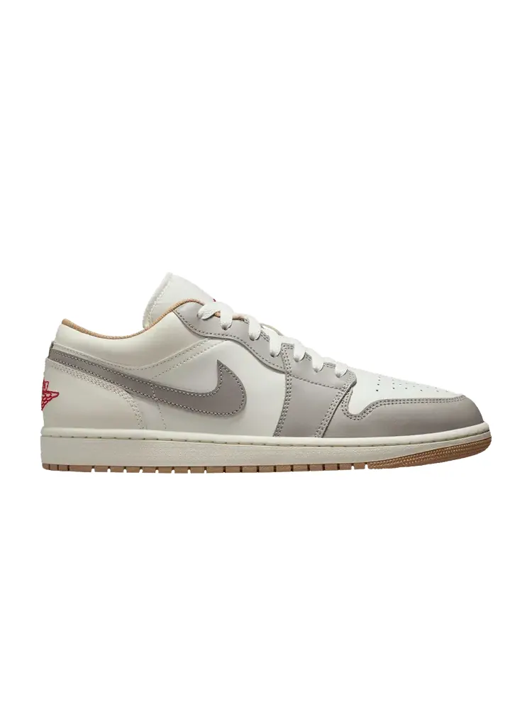 Кроссовки Air Jordan 1 Low 'Sail College Grey' — изображение 1 из 1, серый//красный