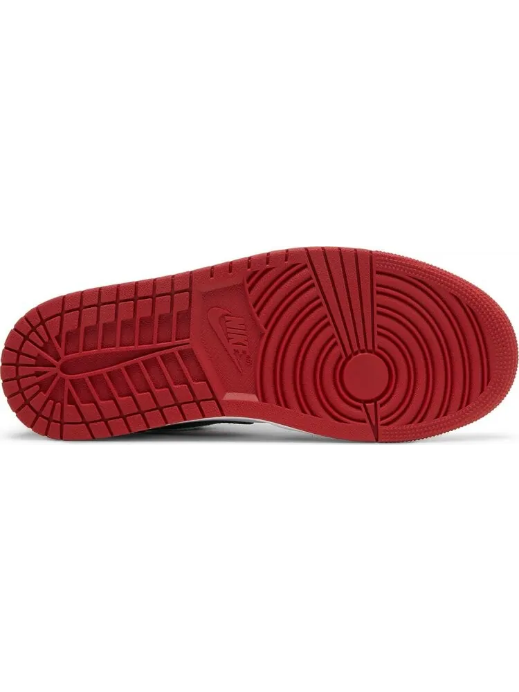 Кроссовки Air Jordan 1 Low Bred Toe — изображение 4 из 8, красный