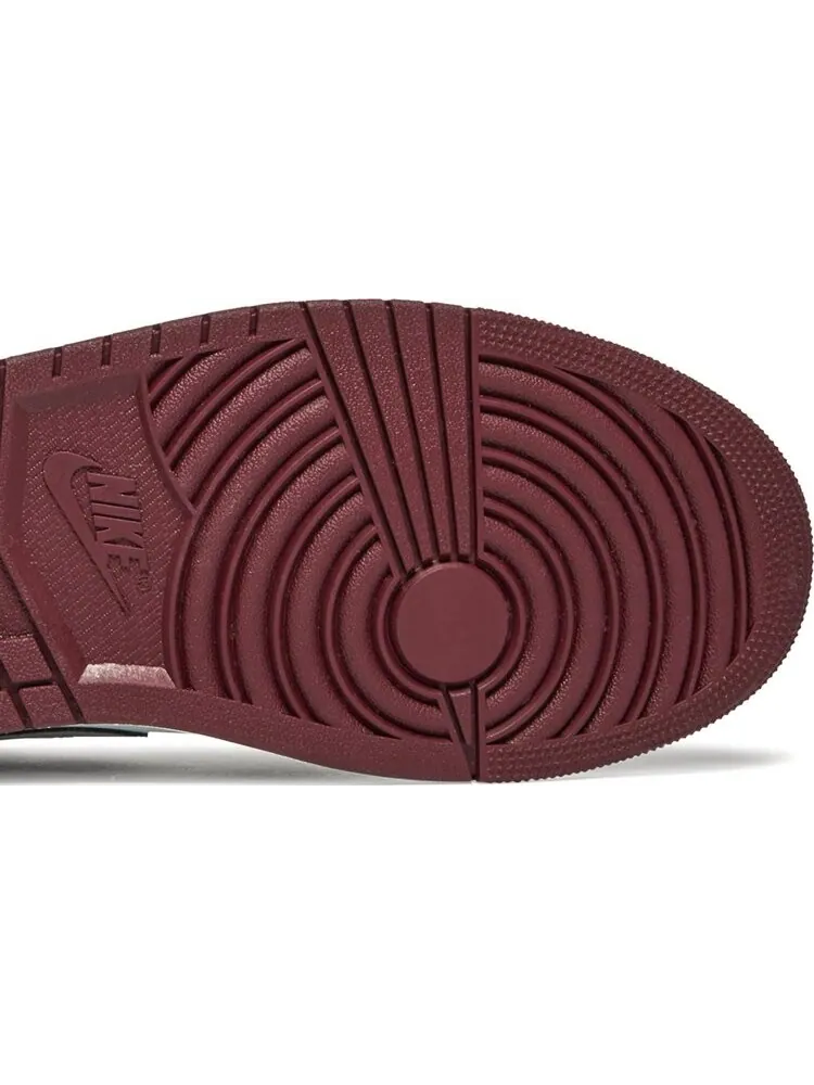 Кроссовки Air Jordan 1 Low Cherrywood Red — изображение 5 из 10, белый
