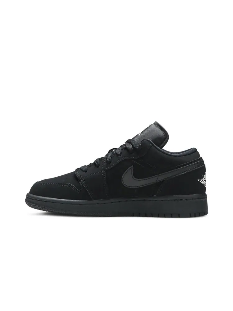 Кроссовки Air Jordan 1 Retro Low GS 'Triple Black' — изображение 3 из 4, черный