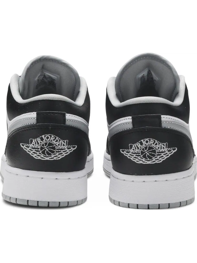 Кроссовки Air Jordan 1 Low GS Smoke Grey — изображение 6 из 8, серый