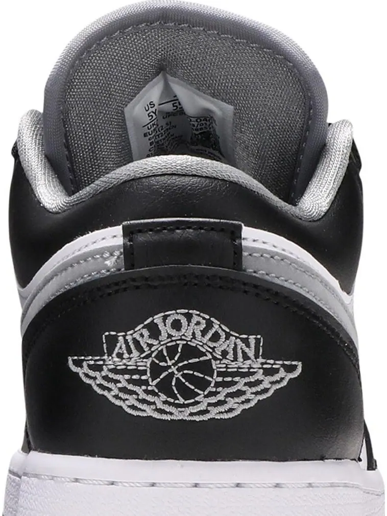 Кроссовки Air Jordan 1 Low GS Black Medium Grey — изображение 7 из 8, черный