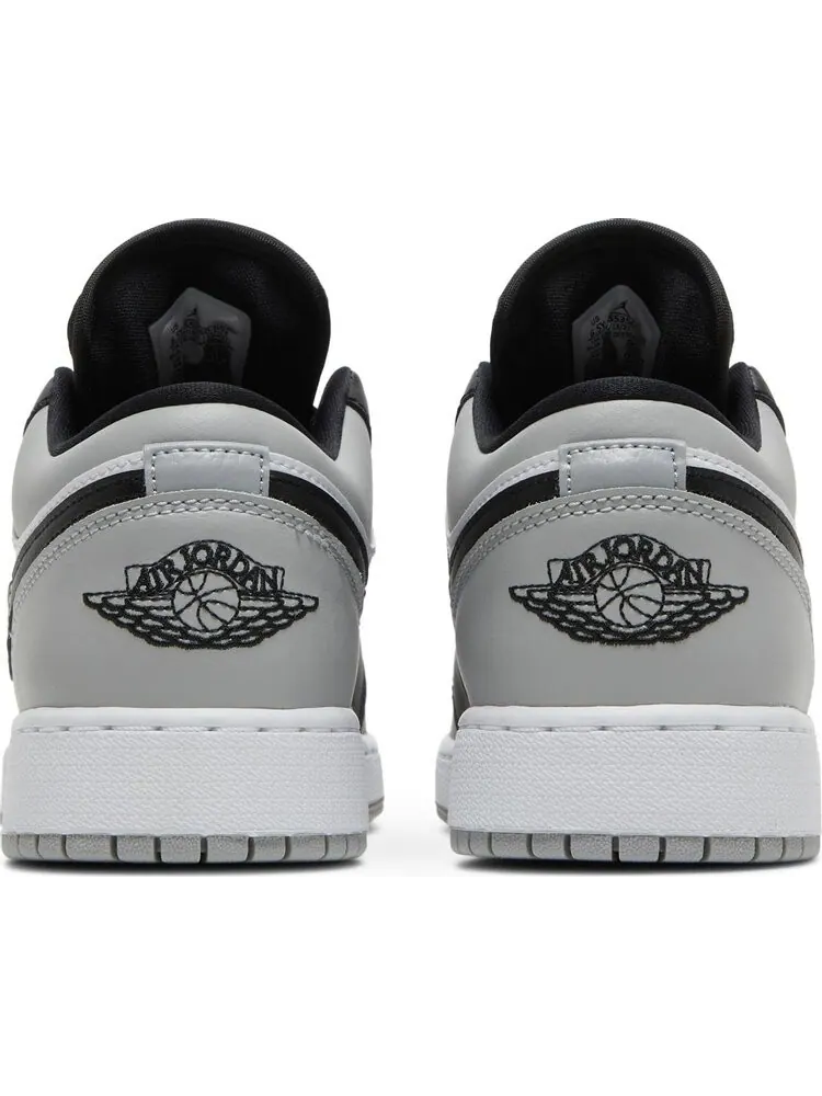 Кроссовки Air Jordan 1 Low GS Light — изображение 6 из 8, черный серый