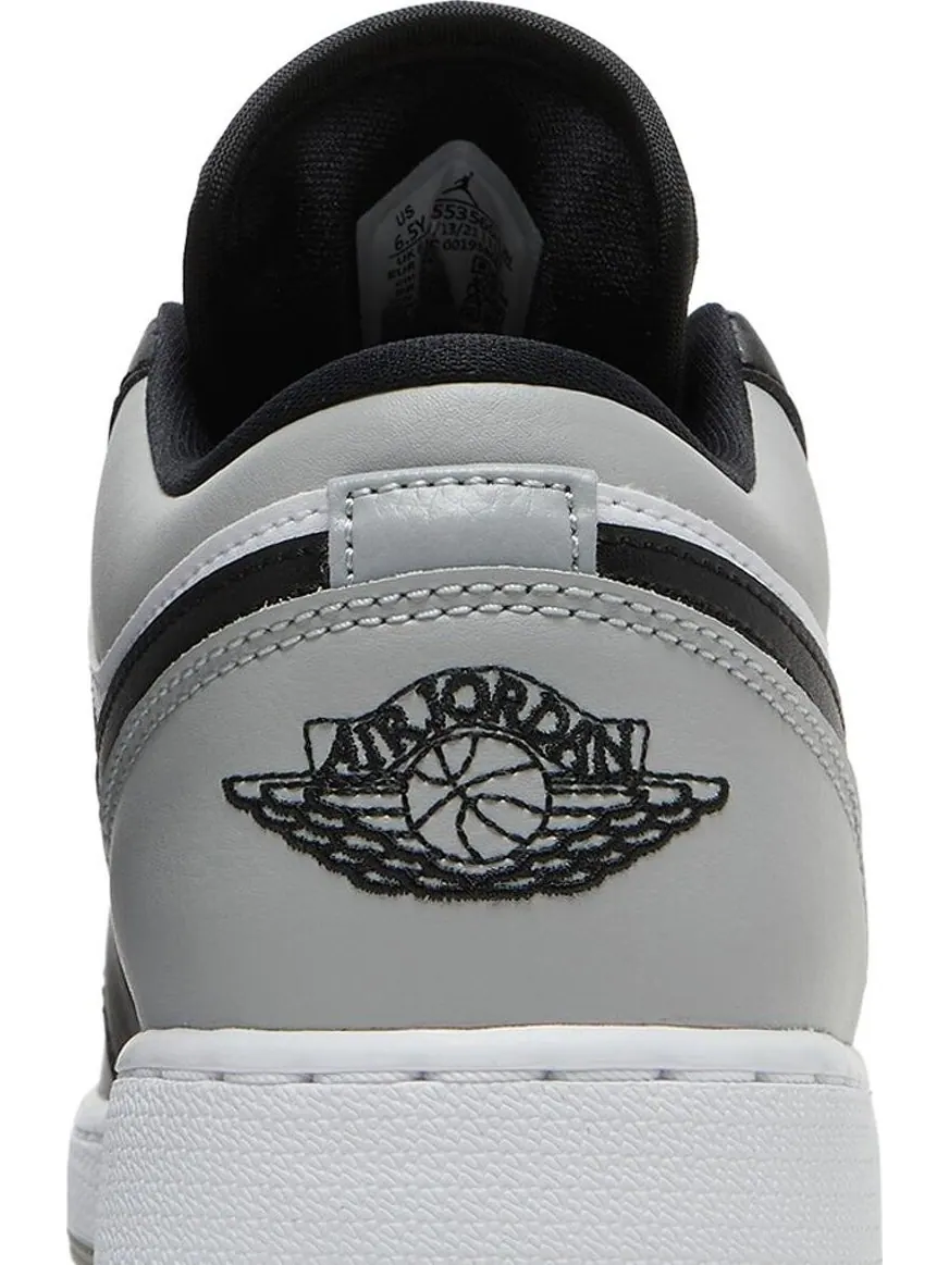 Кроссовки Air Jordan 1 Low GS Light — изображение 7 из 8, черный серый