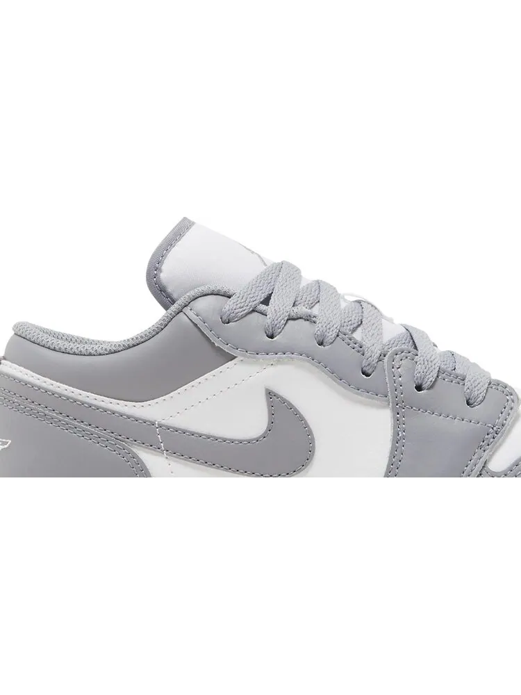 Кроссовки Air Jordan 1 Low GS Vintage Grey — изображение 2 из 8, серый