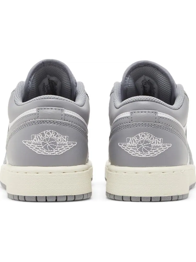 Кроссовки Air Jordan 1 Low GS Vintage Grey — изображение 6 из 8, серый