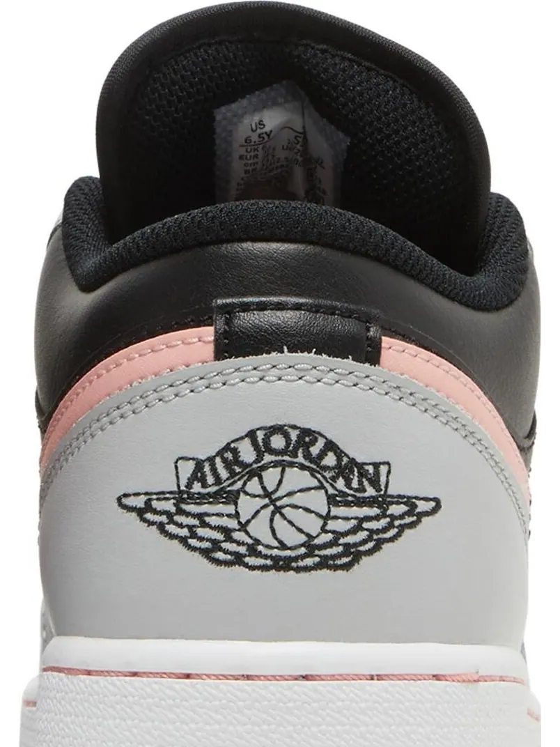 Кроссовки Air Jordan 1 Low GS Grey Fog Bleached Coral — изображение 7 из 8, черный