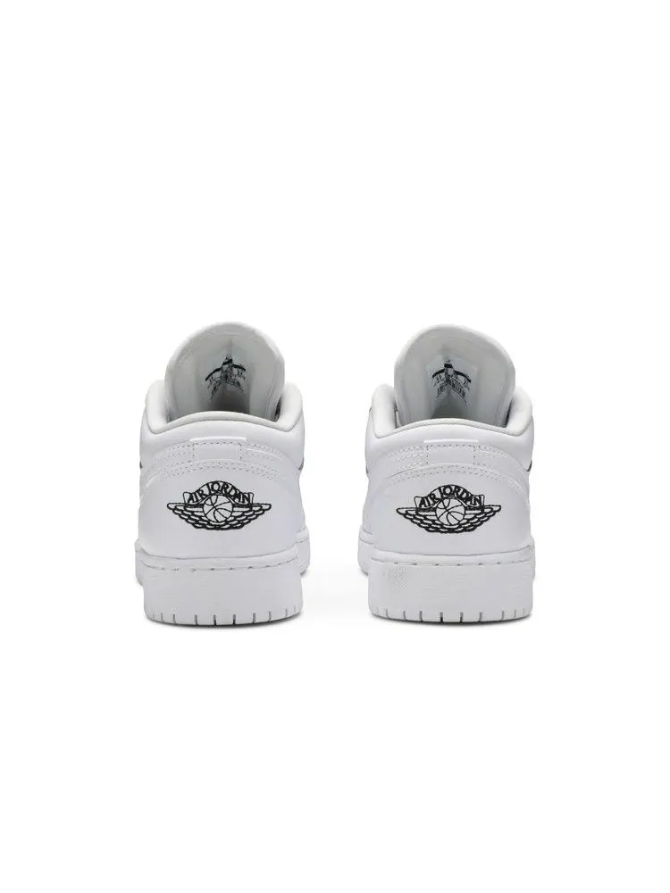 Кроссовки Air Jordan Air Jordan 1 Low GS 'White Black' — изображение 7 из 9, белый/черный/белый