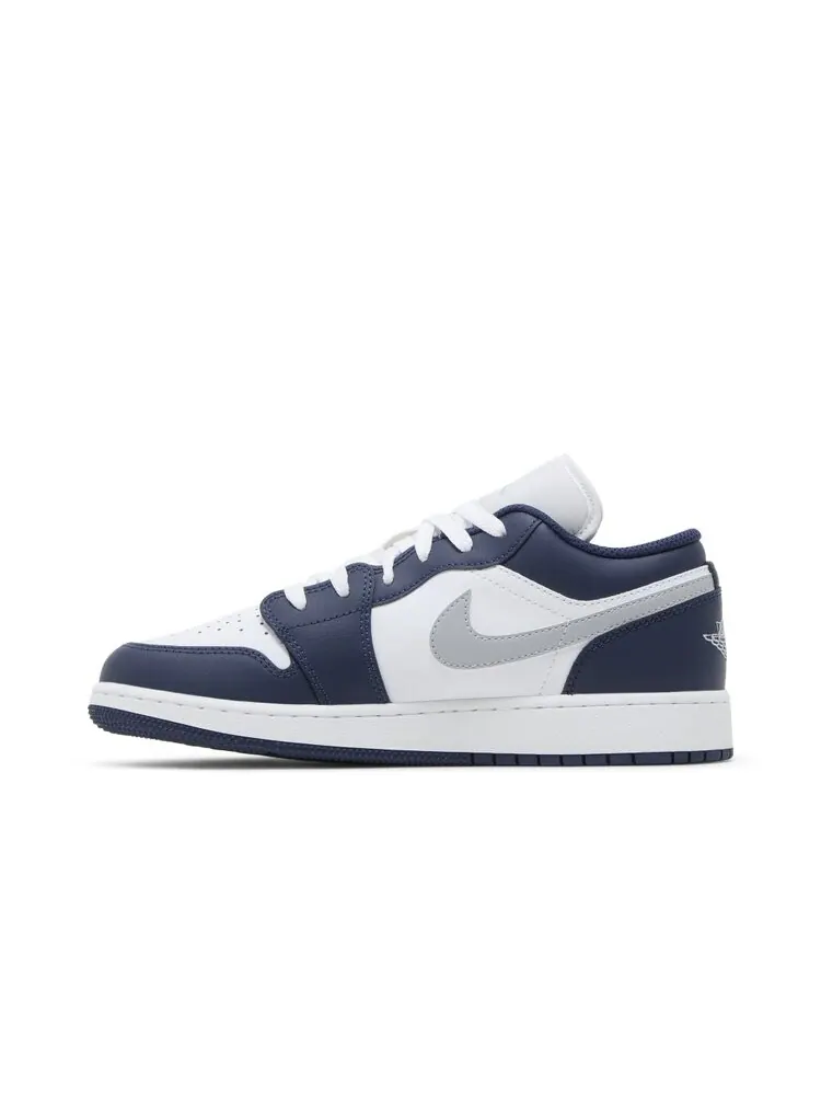 Кроссовки Air Jordan 1 Low GS Midnight Navy Wolf Grey — изображение 3 из 4, темно-синий серый