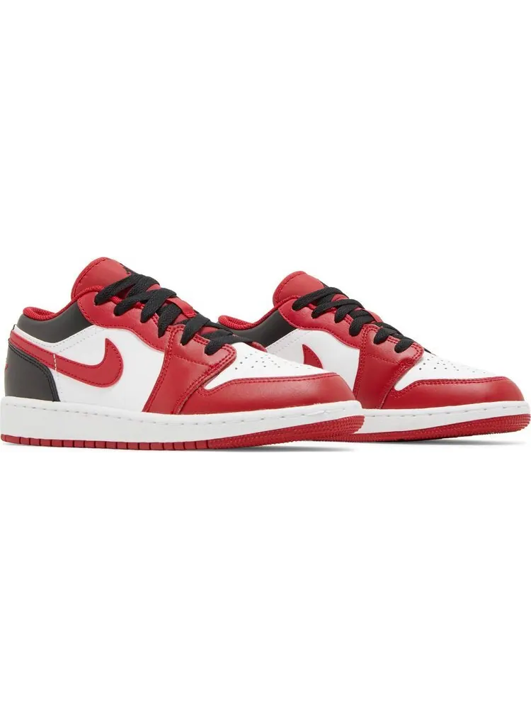 Кроссовки Air Jordan 1 Low GS Reverse Black Toe — изображение 8 из 8, красный