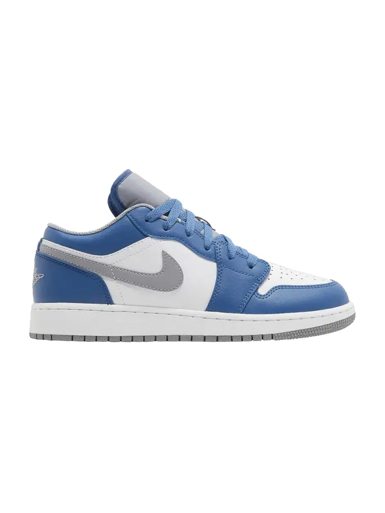 Кроссовки Air Jordan Air Jordan 1 Low GS 'True Blue Cement' — изображение 1 из 9, синий/серый/белый