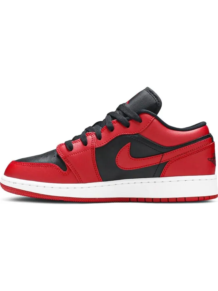 Кроссовки Air Jordan 1 Low GS Reverse Bred — изображение 3 из 8, красный