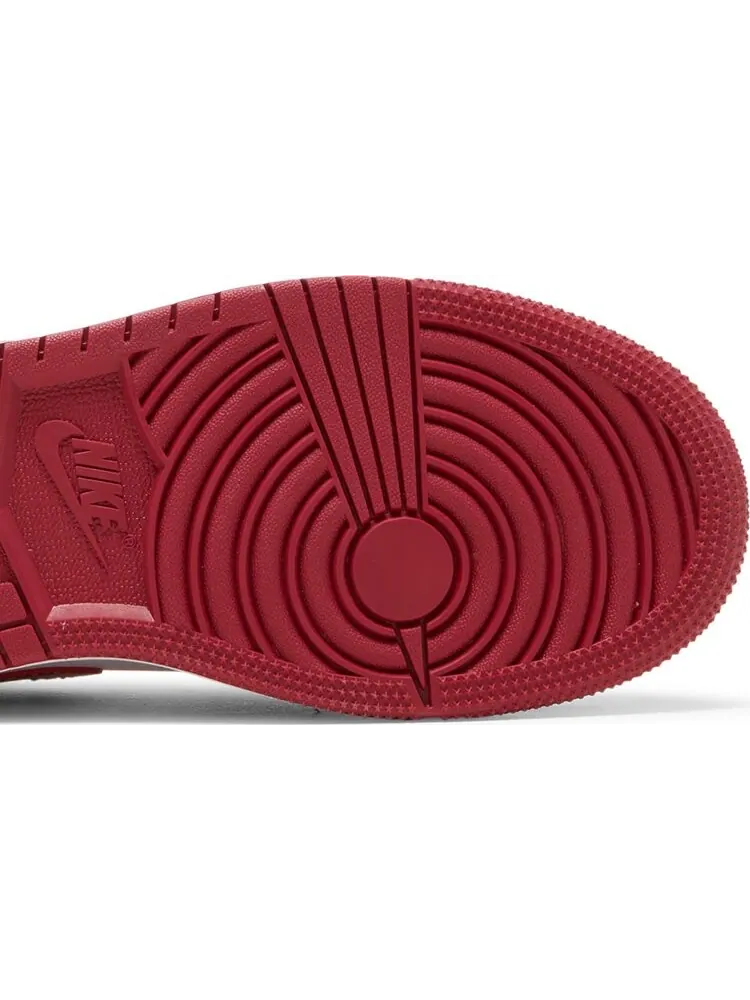 Кроссовки Air Jordan 1 Low GS Cardinal Red — изображение 5 из 8, красный