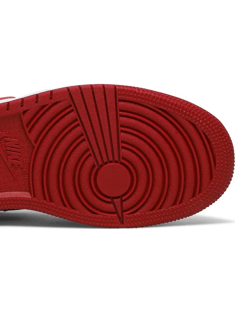 Кроссовки Air Jordan 1 Low GS Gym Red — изображение 5 из 8, красный