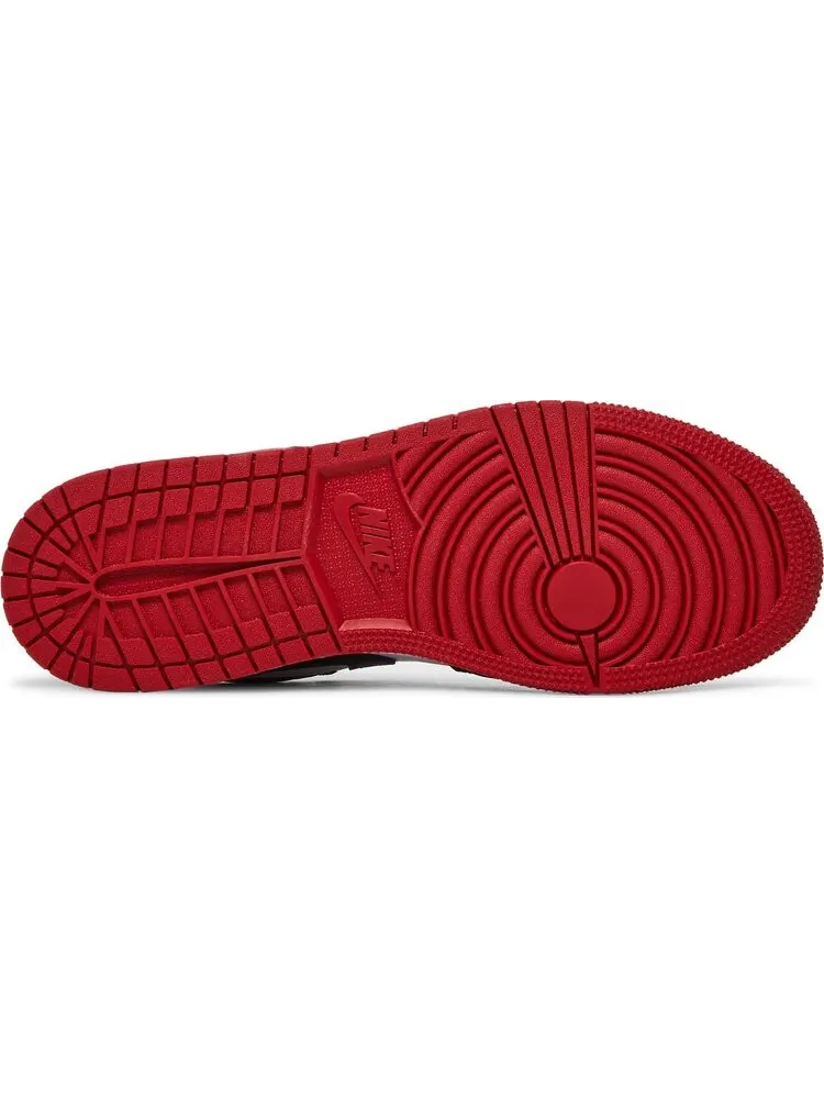 Кроссовки Air Jordan 1 Low GS Bred Toe — изображение 4 из 8, красный