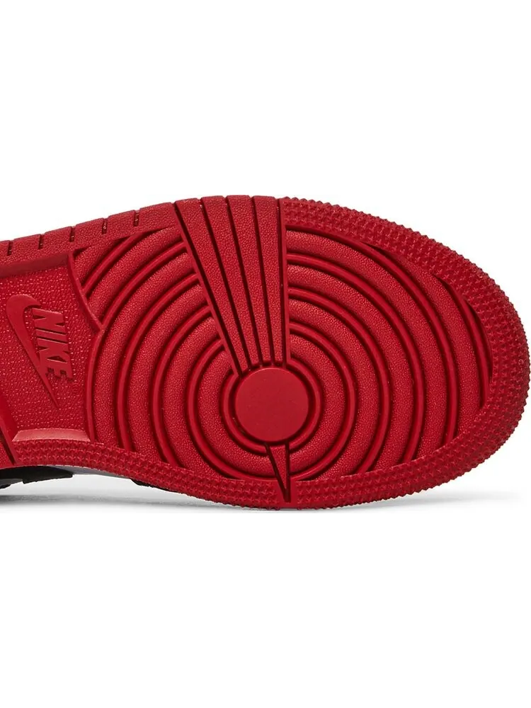 Кроссовки Air Jordan 1 Low GS Bred Toe — изображение 5 из 8, красный