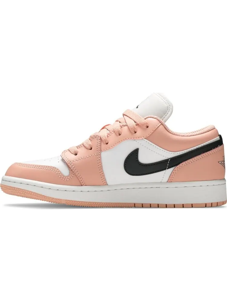Кроссовки Air Jordan 1 Low GS Light Arctic — изображение 3 из 8, розовый