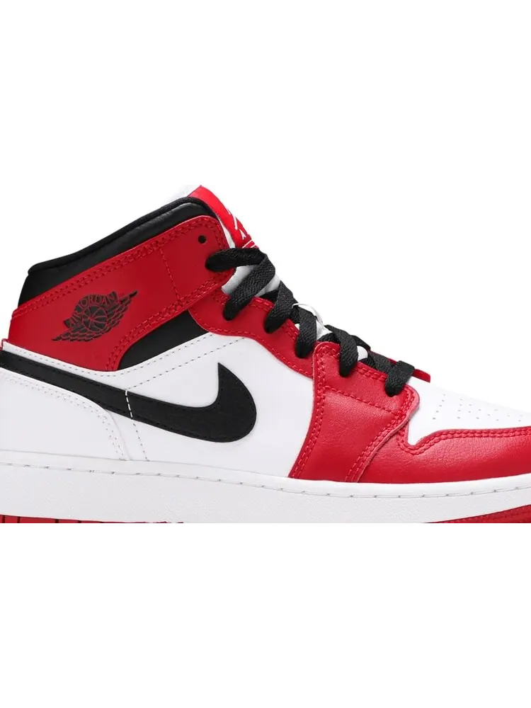 Кроссовки Air Jordan 1 Mid GS Chicago — изображение 2 из 8, красный