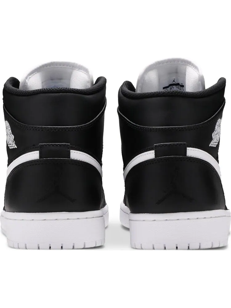 Кроссовки Air Jordan 1 Retro Mid Black White — изображение 6 из 8, черный
