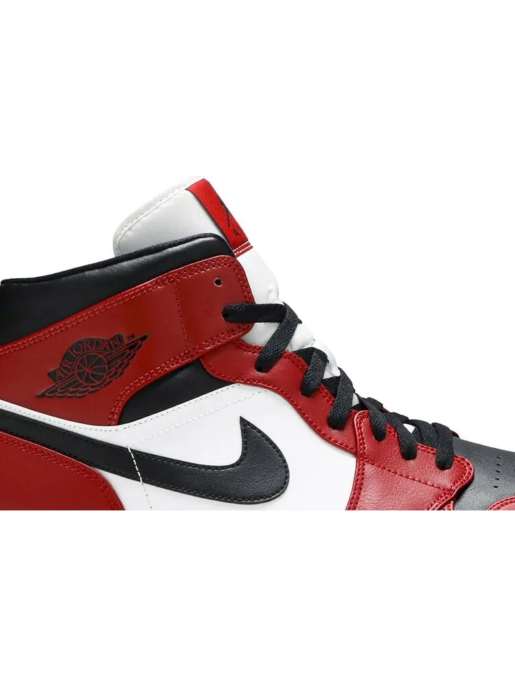 Кроссовки Air Jordan 1 Mid Chicago Black Toe — изображение 2 из 8, красный