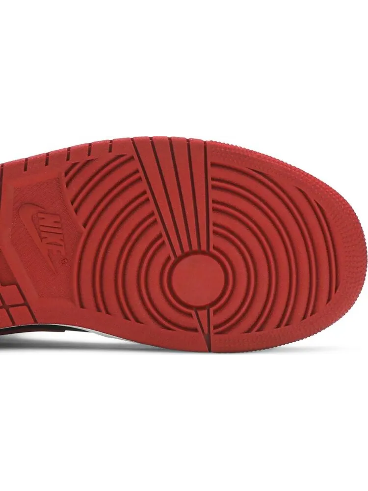 Кроссовки Air Jordan 1 Mid Banned — изображение 5 из 8, красный