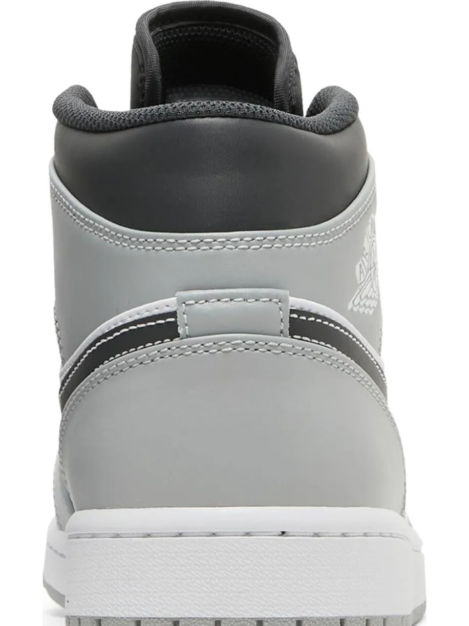Кроссовки Air Jordan 1 Mid Light Smoke Grey — изображение 7 из 8, серый
