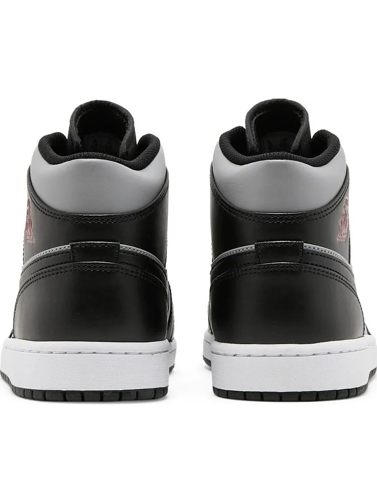 Кроссовки Air Jordan 1 Mid Shadow — изображение 6 из 8, серый
