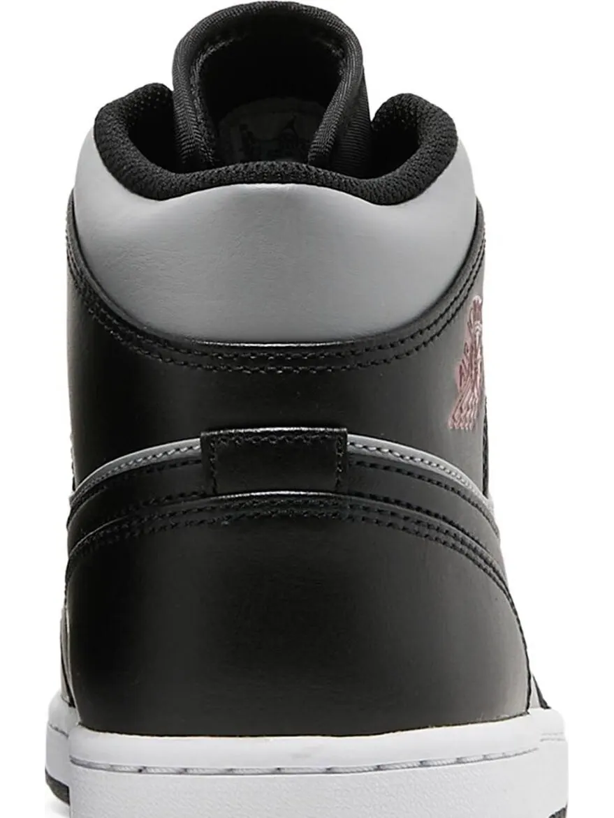 Кроссовки Air Jordan 1 Mid Shadow — изображение 7 из 8, серый