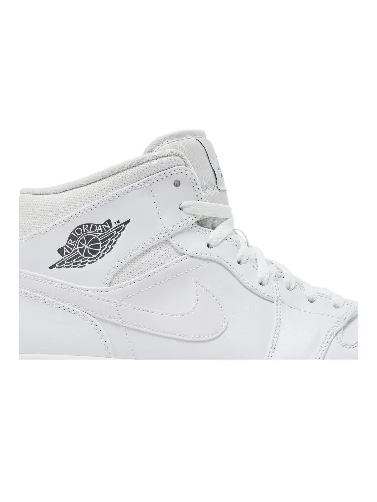 Кроссовки Air Jordan 1 Mid 'White Cool Grey' — изображение 2 из 4, белый