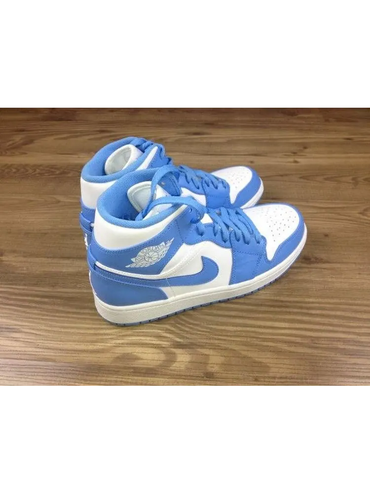Кроссовки Air Jordan 1 Mid UNC — изображение 3 из 7, белый