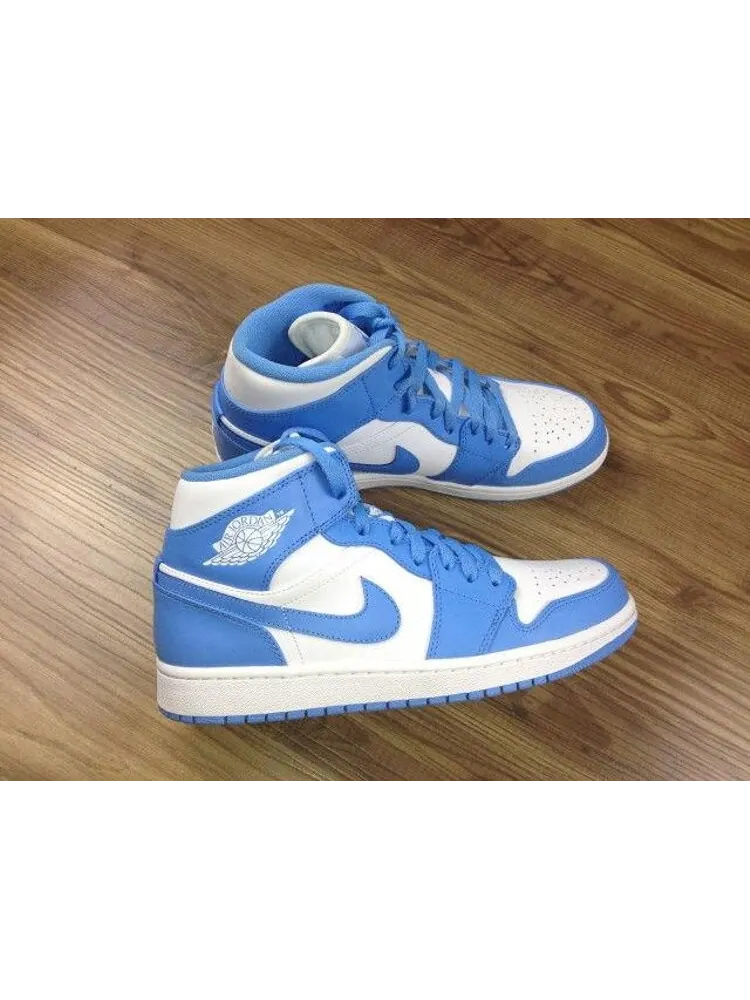 Кроссовки Air Jordan 1 Mid UNC — изображение 5 из 7, белый