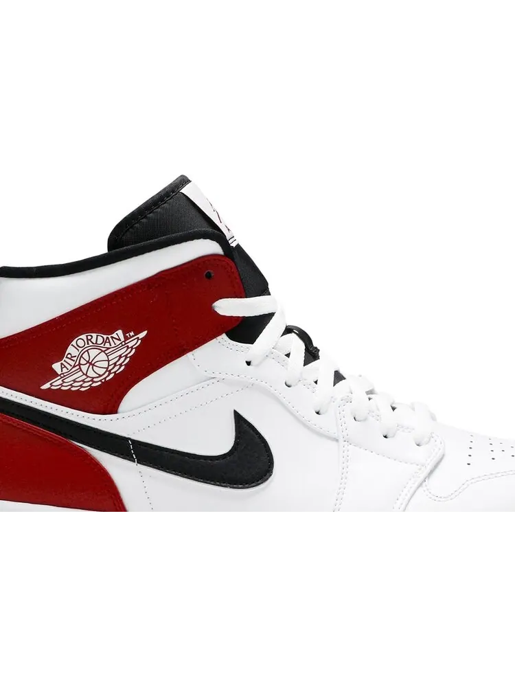 Кроссовки Air Jordan 1 Mid White Chicago — изображение 2 из 8, белый