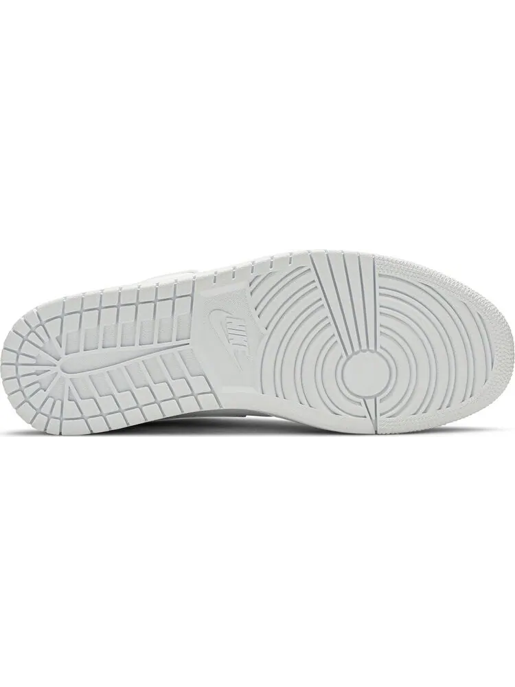 Кроссовки Air Jordan 1 Mid Triple White — изображение 4 из 8, белый