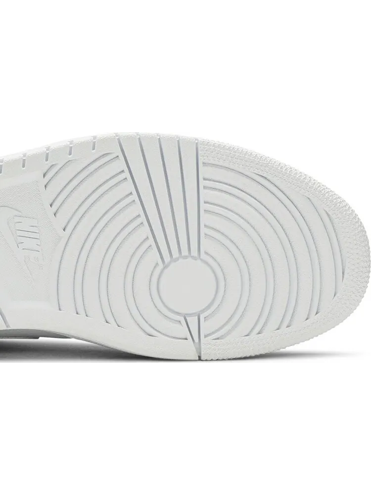 Кроссовки Air Jordan 1 Mid Triple White — изображение 5 из 8, белый
